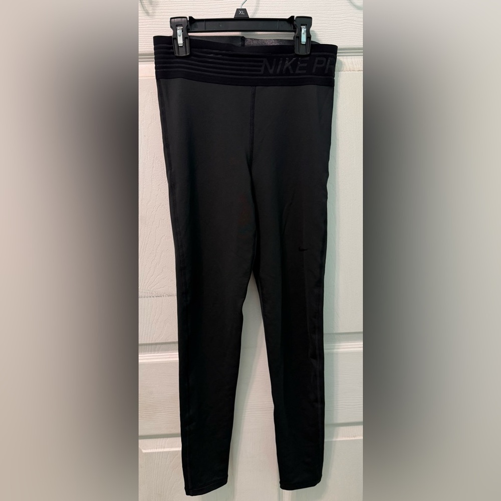 Nike womens leggings